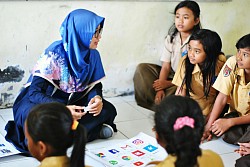 One of our tutors in Thailand engaging students on a home based session